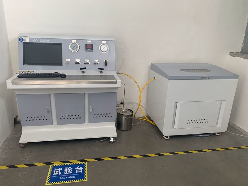 100Mpa阀门试验机